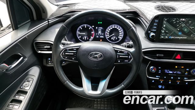 Hyundai Santafe 2019 — photo 13