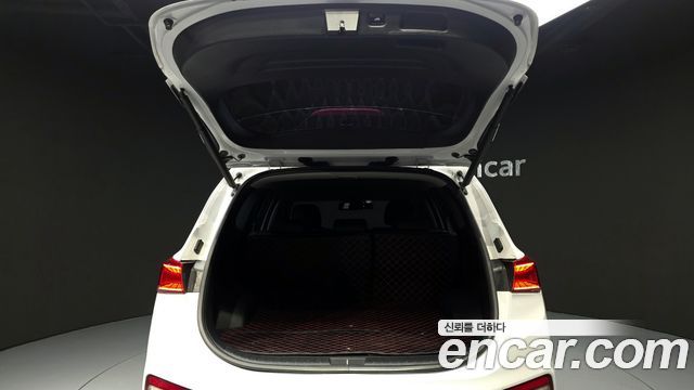 Hyundai Santafe 2019 — photo 20