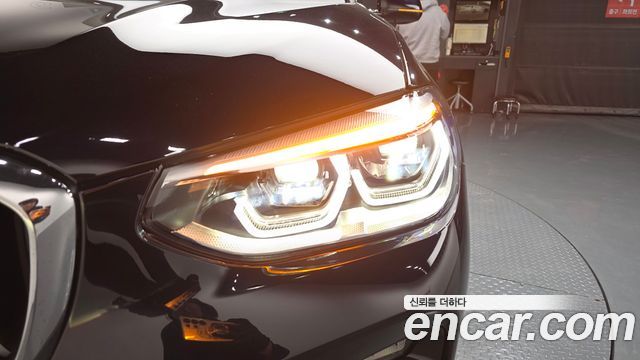BMW X4 2021 — photo 8