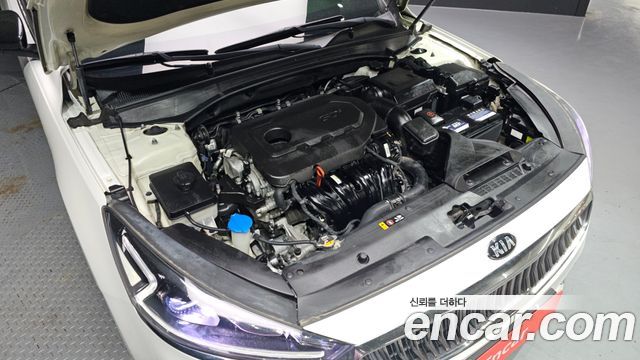 Kia K7 2016 — photo 6