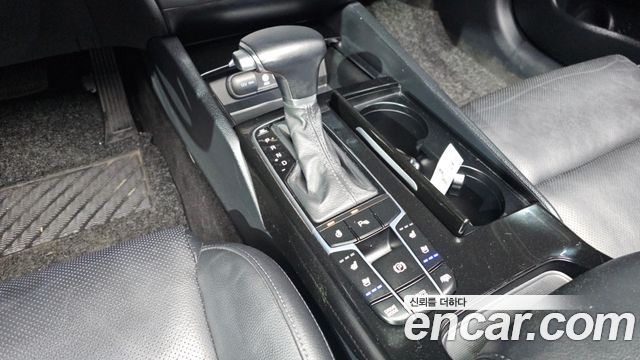 Kia K7 2016 — photo 9