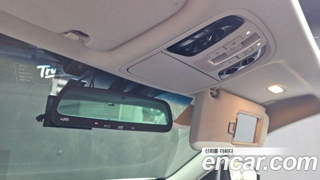 Kia K7 2016 — photo 19