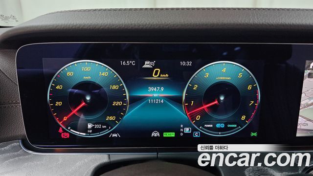 Mercedes-Benz CLS-Class 2021 — photo 11