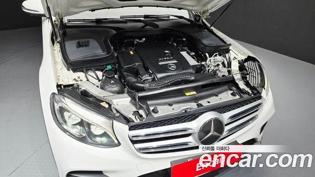Mercedes-Benz GLC-Class 2018 — photo 6