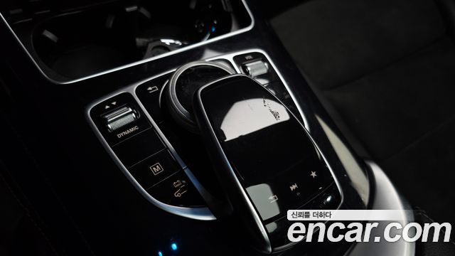Mercedes-Benz GLC-Class 2018 — photo 27