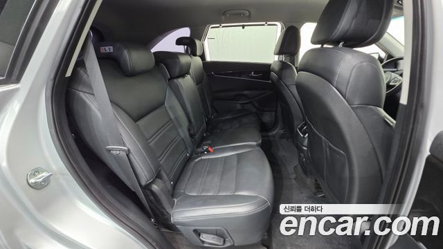 Kia Sorento 2015 — photo 19