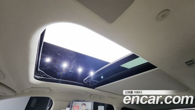 Lincoln Aviator 2021 — photo 21