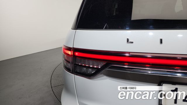Lincoln Aviator 2021 — photo 9