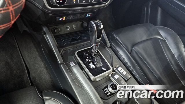 KG Mobility Rexton 2018 — photo 12