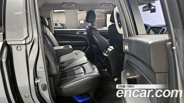 KG Mobility Rexton 2018 — photo 17