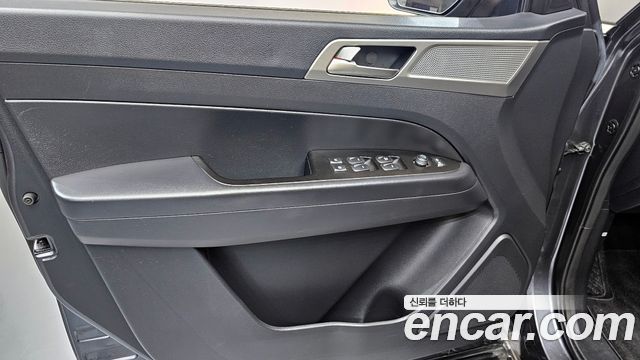 KG Mobility Rexton 2018 — photo 14