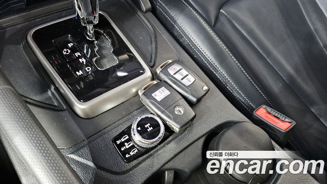 KG Mobility Rexton 2018 — photo 27