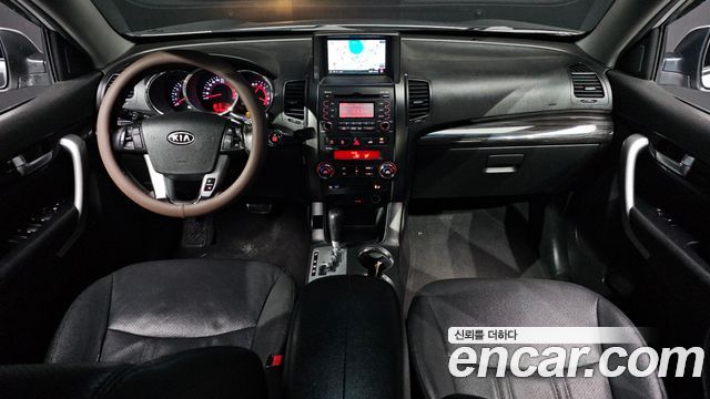 Kia Sorento 2011 — photo 10