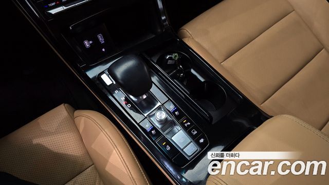 Kia K7 2020 — photo 9