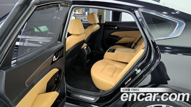 Kia K7 2020 — photo 11