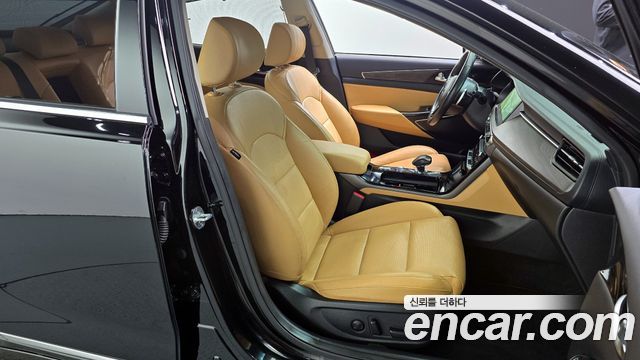 Kia K7 2020 — photo 12