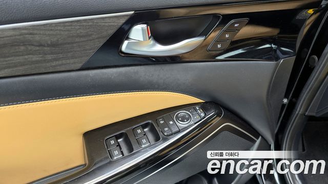 Kia K7 2020 — photo 14