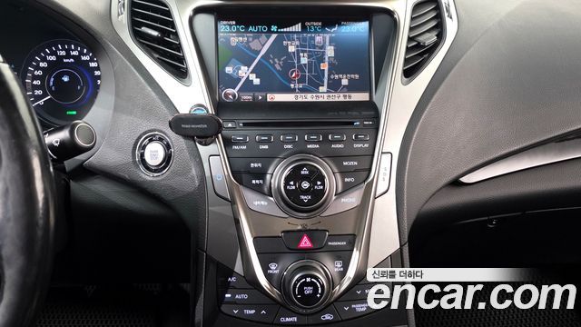 Hyundai Grandeur 2013 — photo 19