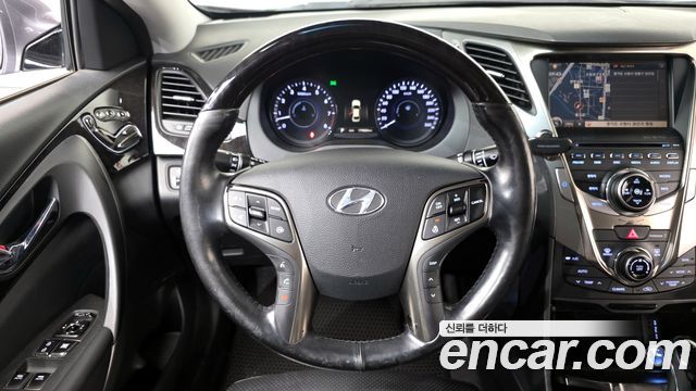 Hyundai Grandeur 2013 — photo 20