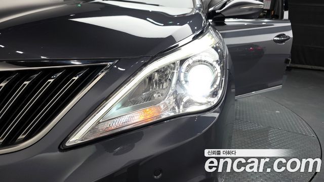 Hyundai Grandeur 2013 — photo 24
