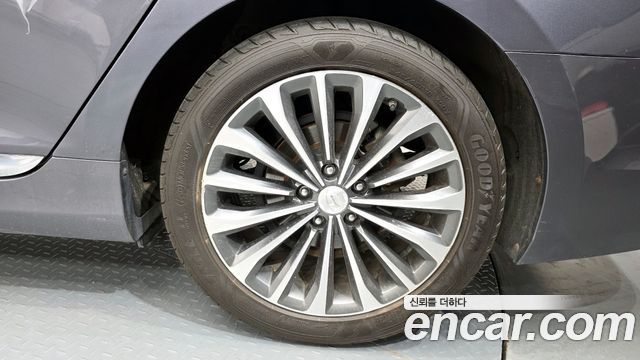 Hyundai Grandeur 2013 — photo 7