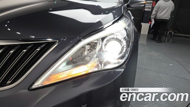 Hyundai Grandeur 2013 — photo 8