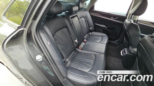 Kia K5 2020 — photo 22