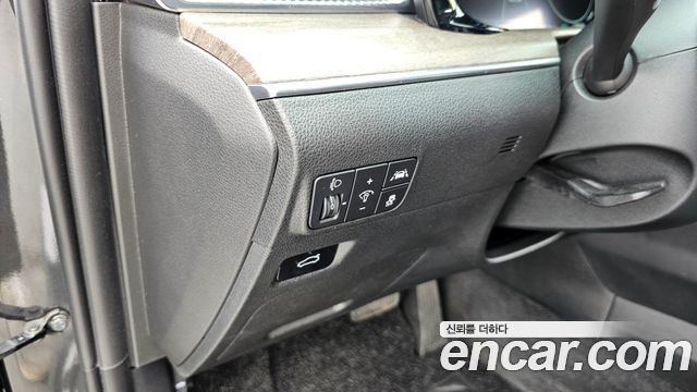 Kia K5 2020 — photo 25