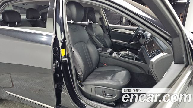 Genesis G80 2019 — photo 12