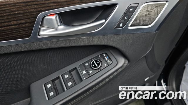 Genesis G80 2019 — photo 13