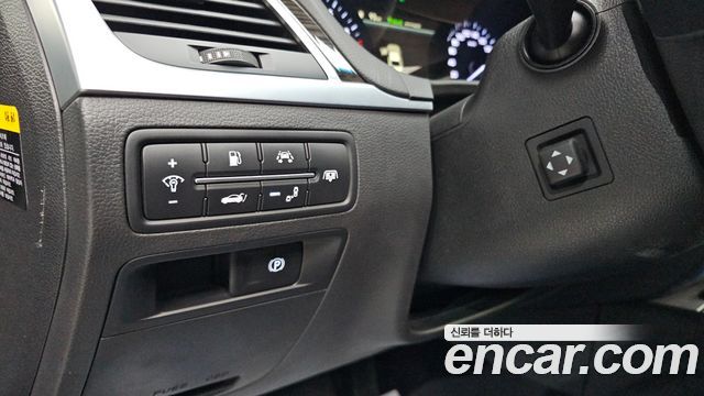 Genesis G80 2019 — photo 14