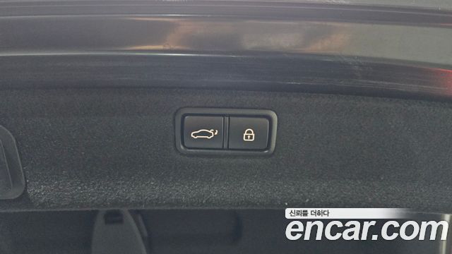 Genesis G80 2019 — photo 20