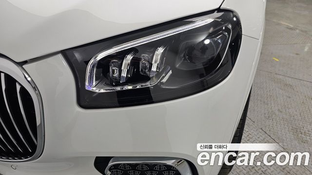 Mercedes-Benz GLS-Class 2025 — photo 17