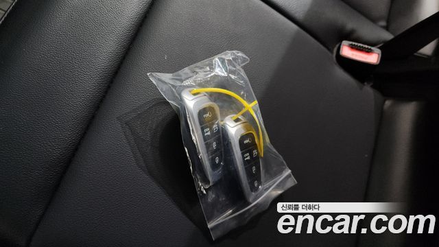Hyundai Staria 2023 — photo 22