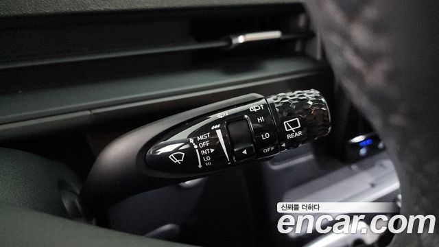 Hyundai Staria 2023 — photo 25