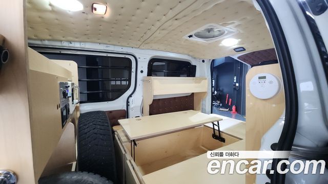 Hyundai Staria 2023 — photo 33