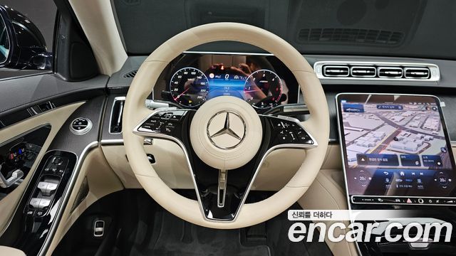 Mercedes-Benz S-Class 2021 — photo 13