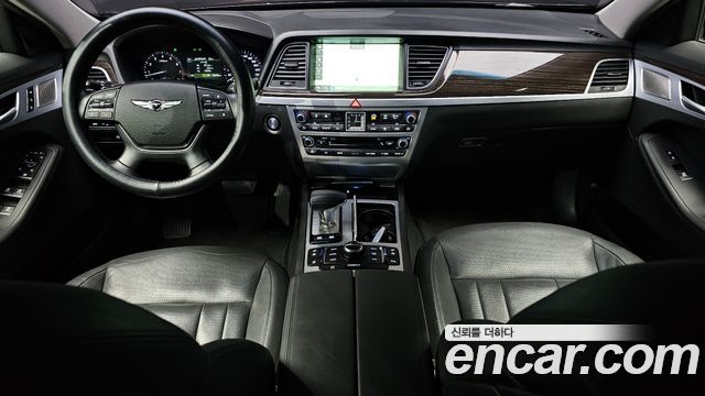 Genesis G80 2018 — photo 10