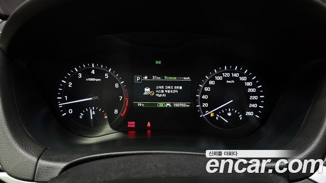 Genesis G80 2018 — photo 11