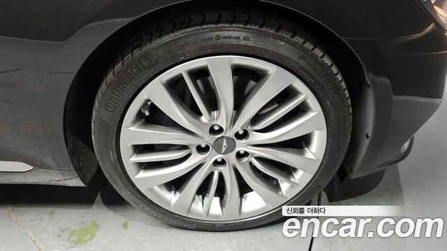 Genesis G80 2018 — photo 7