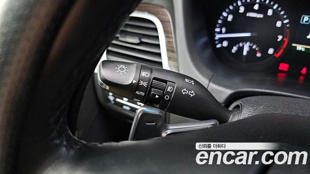 Genesis G80 2018 — photo 27