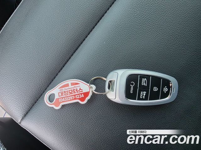 Hyundai Staria 2023 — photo 20