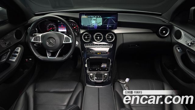 Mercedes-Benz C-Class 2018 — photo 7