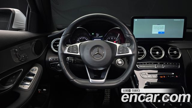 Mercedes-Benz C-Class 2018 — photo 13