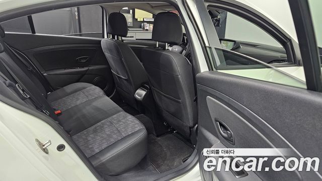 Renault Korea SM3 2016 — photo 17