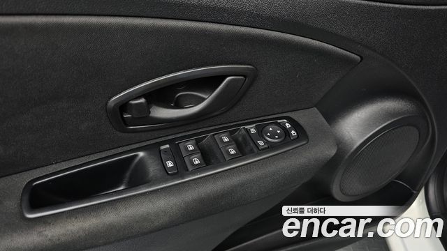Renault Korea SM3 2016 — photo 19