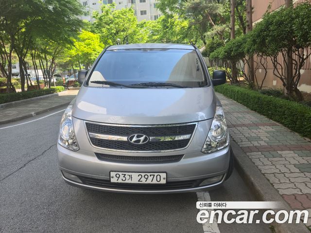 Hyundai Starex 2013 — photo 1