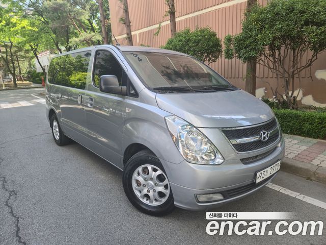Hyundai Starex 2013 — photo 2