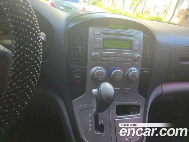 Hyundai Starex 2013 — photo 7