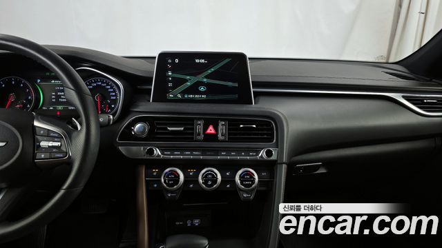 Genesis G70 2019 — photo 20